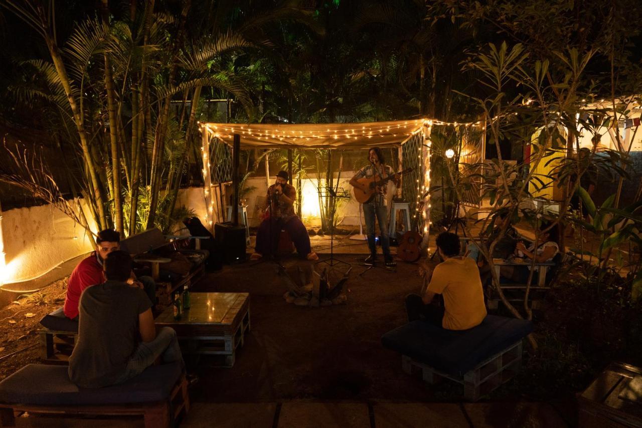 El Barrio Hostel Anjuna Esterno foto